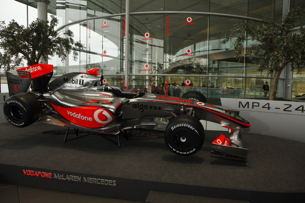 MCLAREN MP4-24